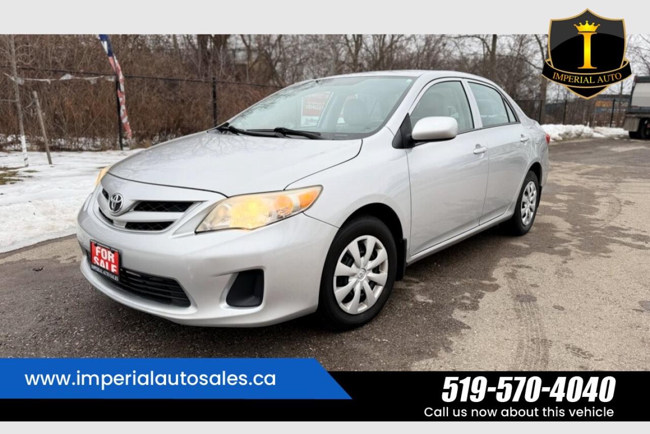 2013 Toyota Corolla CE-LOW KMS. Photo