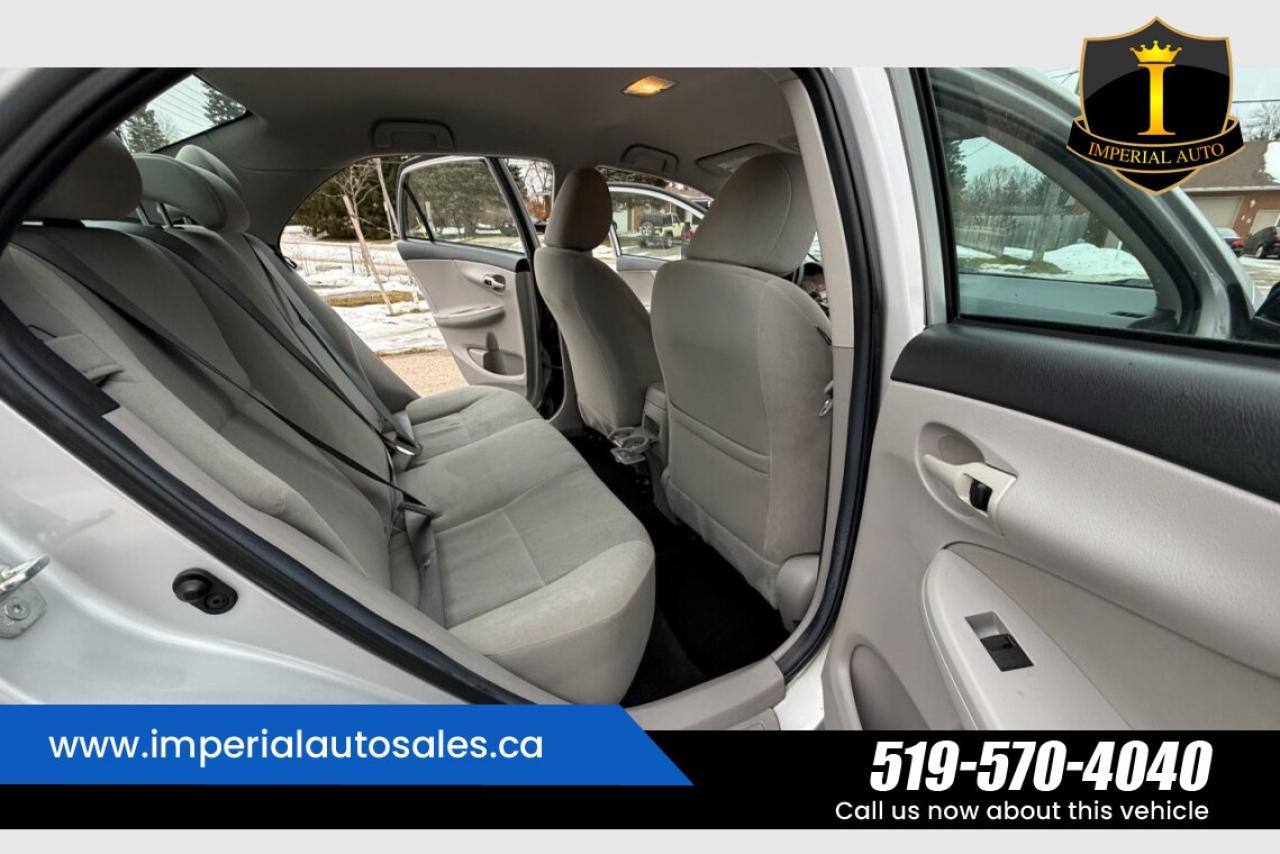 2013 Toyota Corolla CE-LOW KMS. Photo