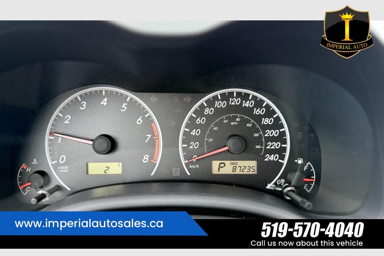 2013 Toyota Corolla CE-LOW KMS. Photo