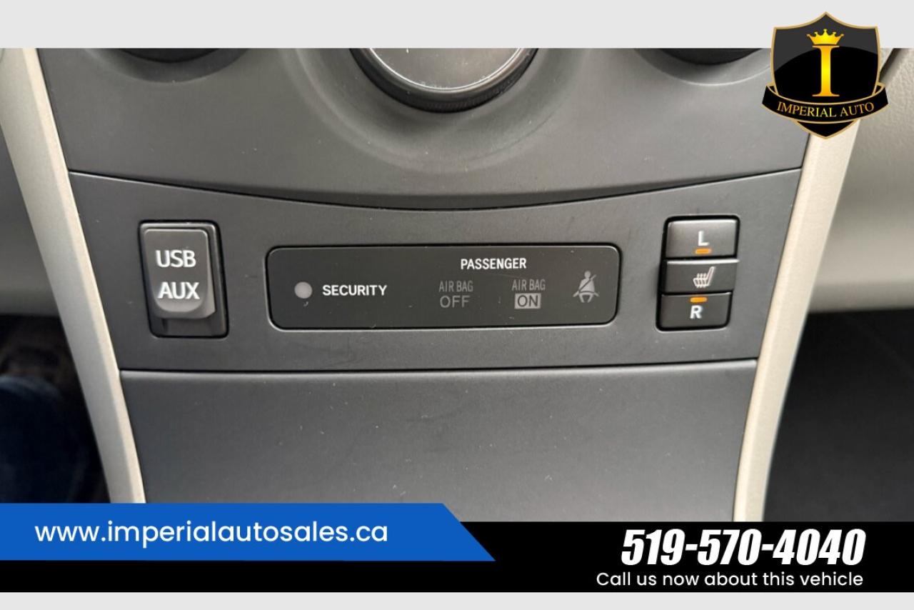 2013 Toyota Corolla CE-LOW KMS. Photo