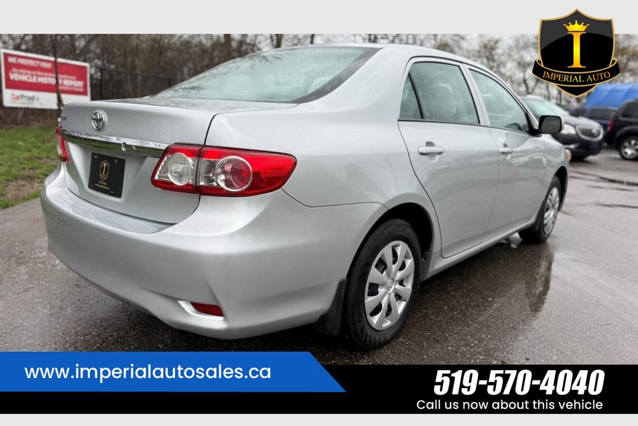 2013 Toyota Corolla -CE- LOW KMS. Photo