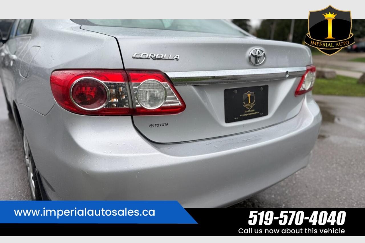 2013 Toyota Corolla -CE- LOW KMS. Photo