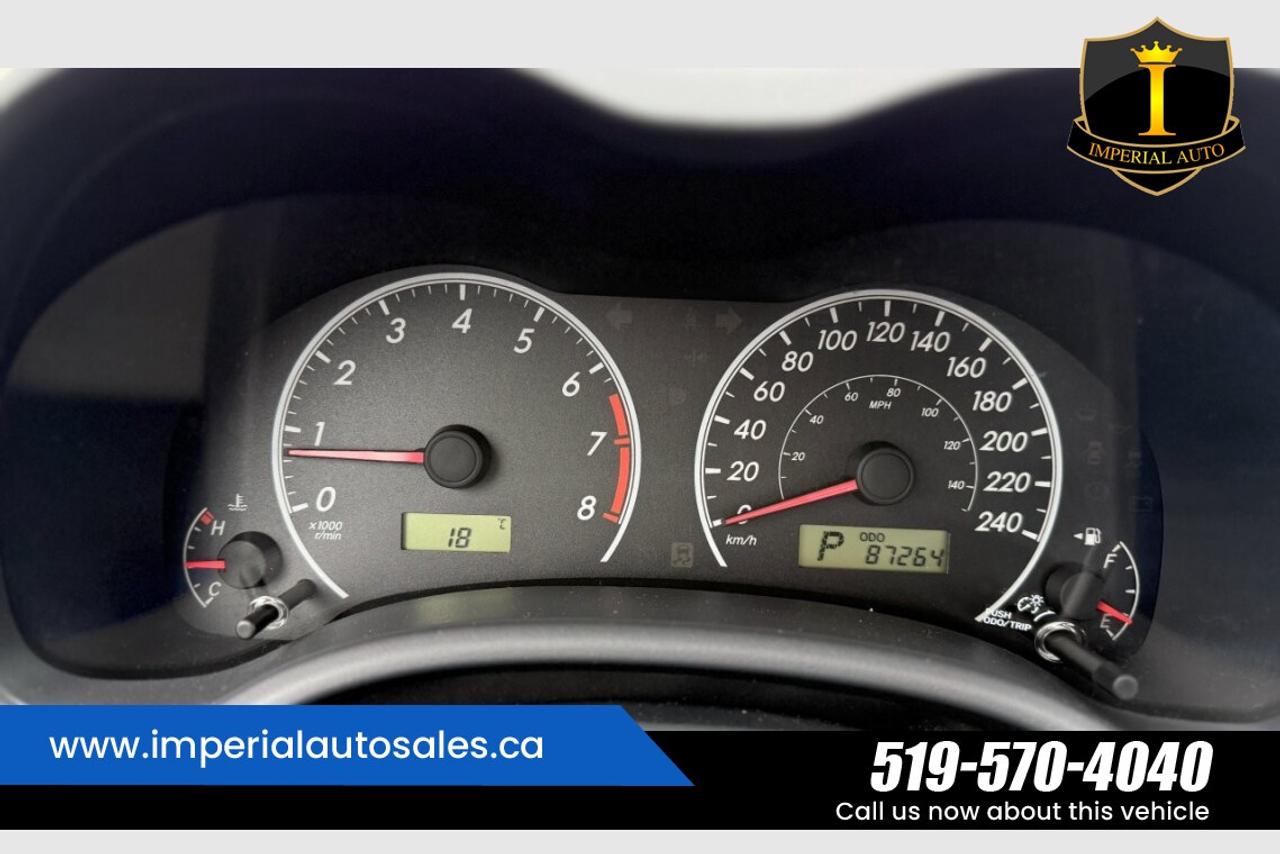 2013 Toyota Corolla -CE- LOW KMS. Photo