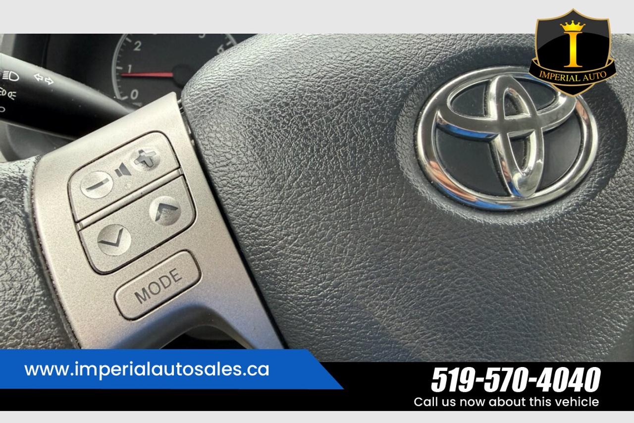 2013 Toyota Corolla -CE- LOW KMS. Photo
