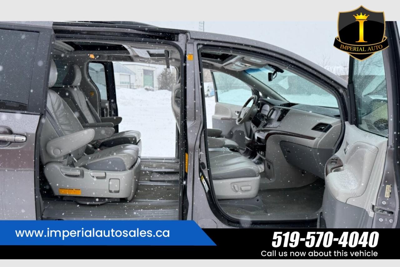 2012 Toyota Sienna XLE Photo