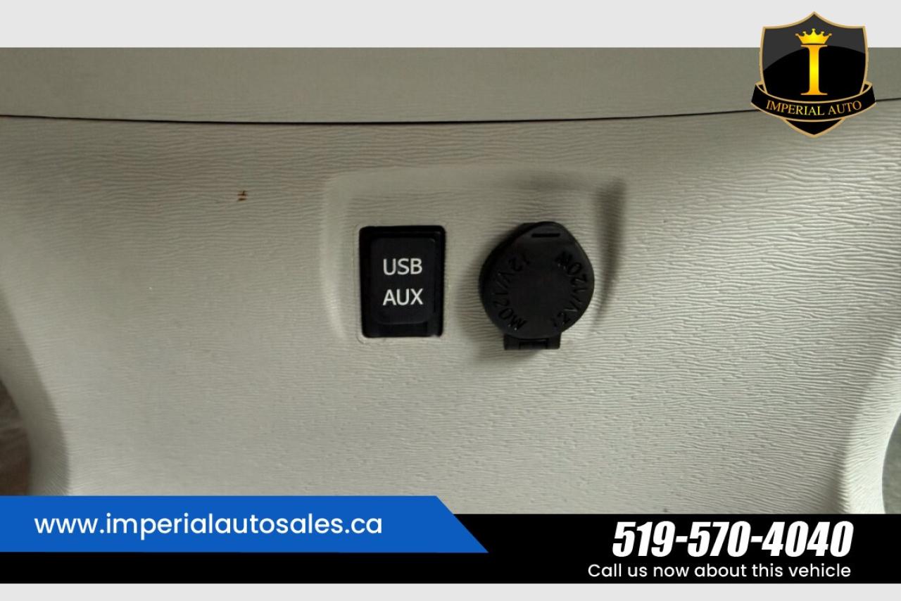 2012 Toyota Sienna XLE Photo