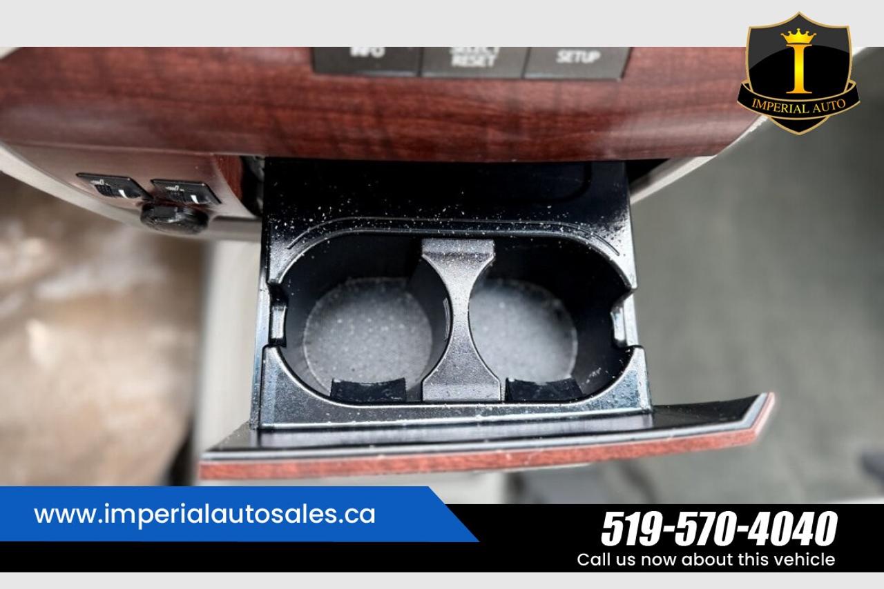 2012 Toyota Sienna XLE Photo