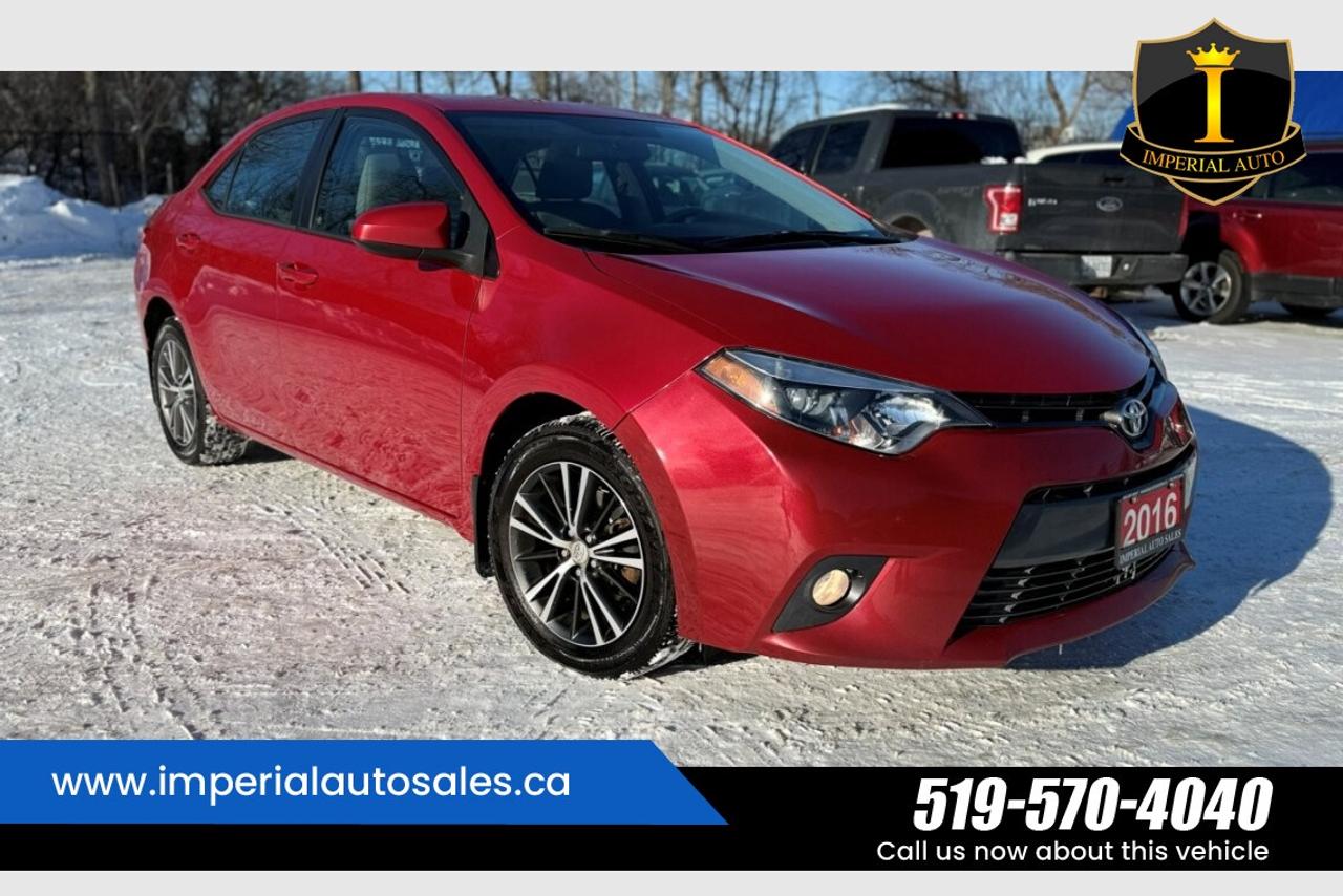 2016 Toyota Corolla LE Photo0