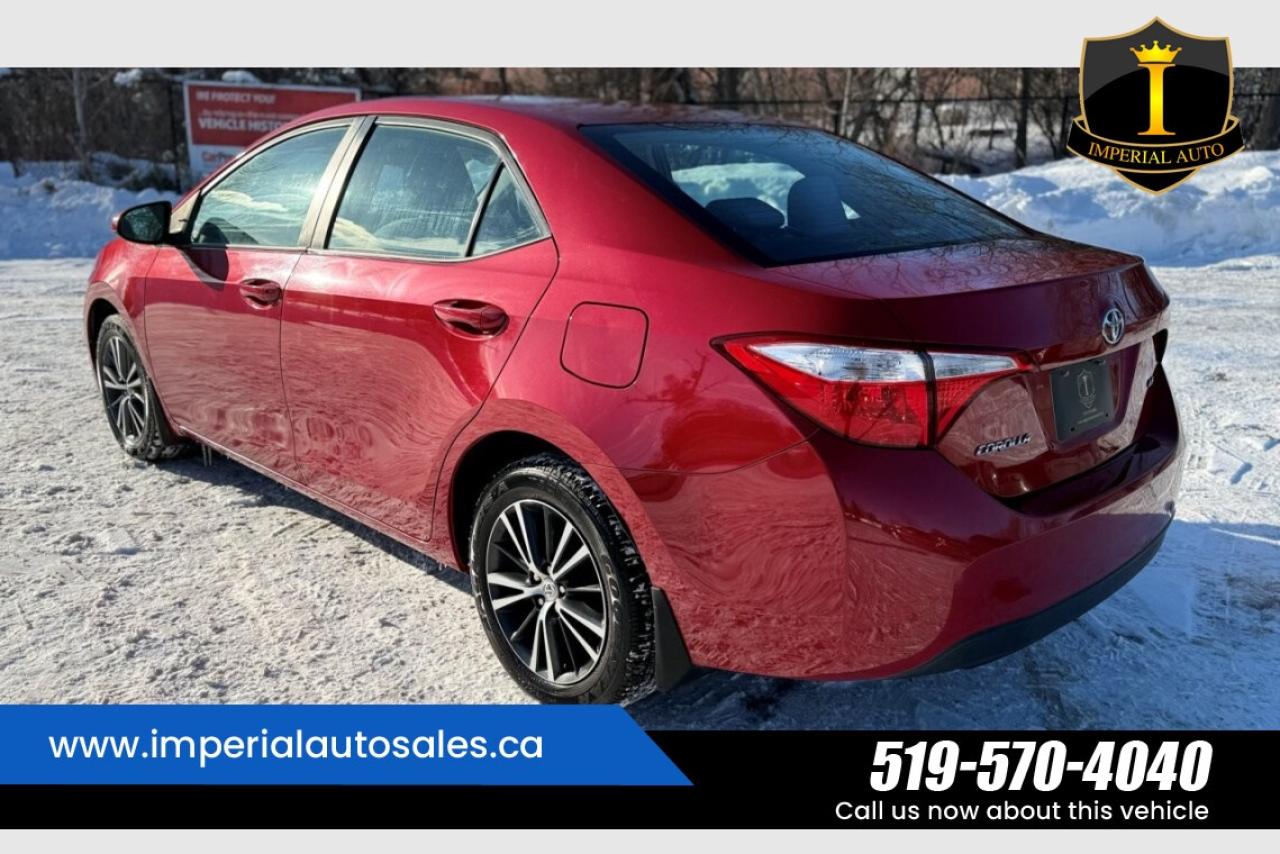 2016 Toyota Corolla LE Photo