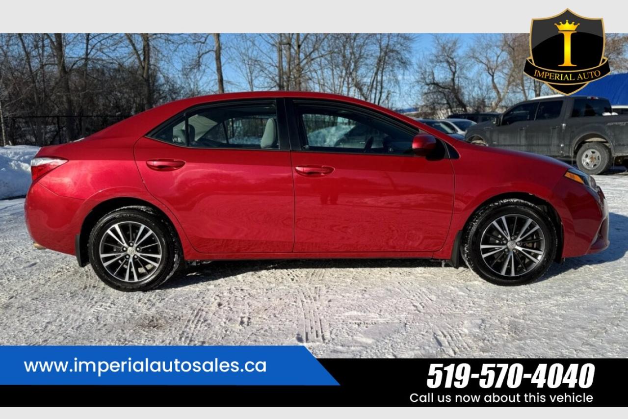 2016 Toyota Corolla LE Photo