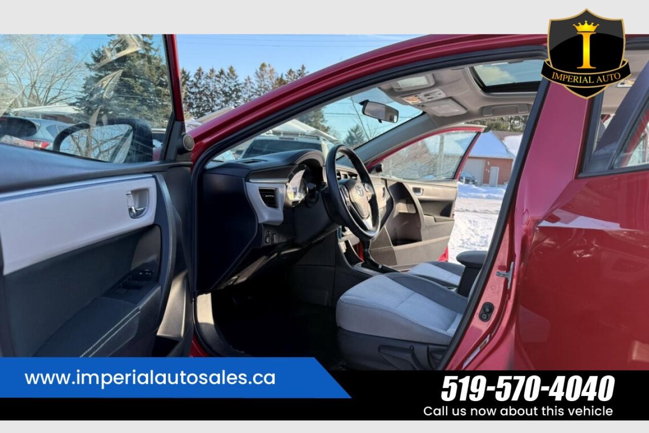 2016 Toyota Corolla LE Photo