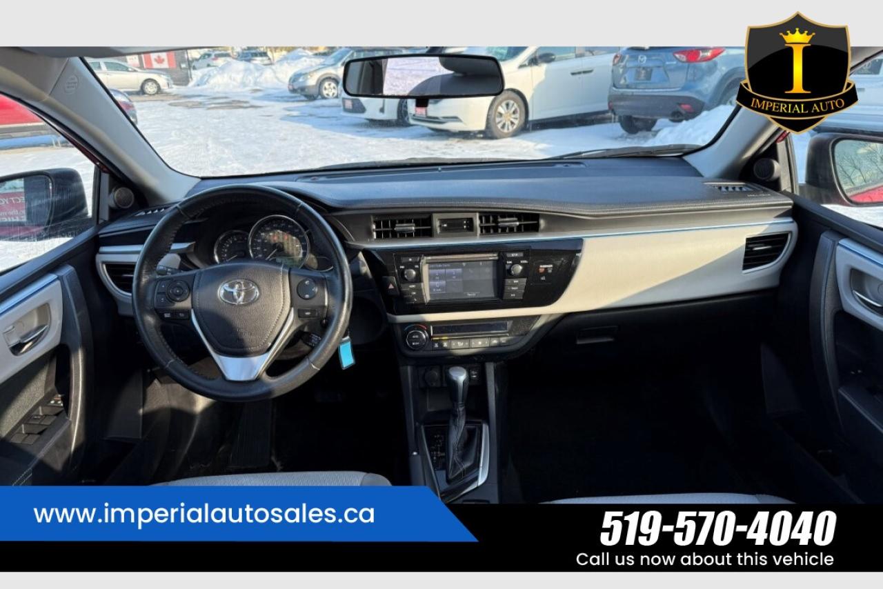 2016 Toyota Corolla LE Photo