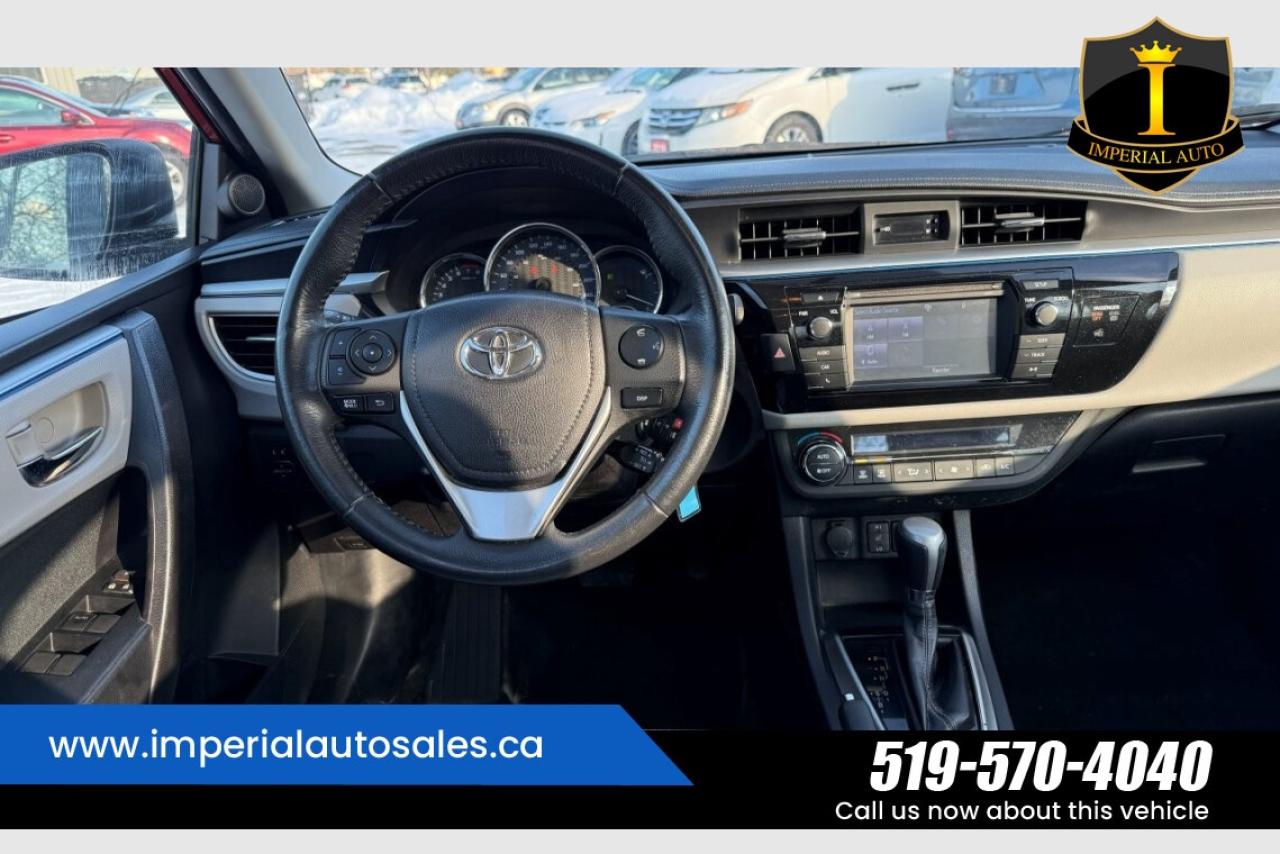 2016 Toyota Corolla LE Photo