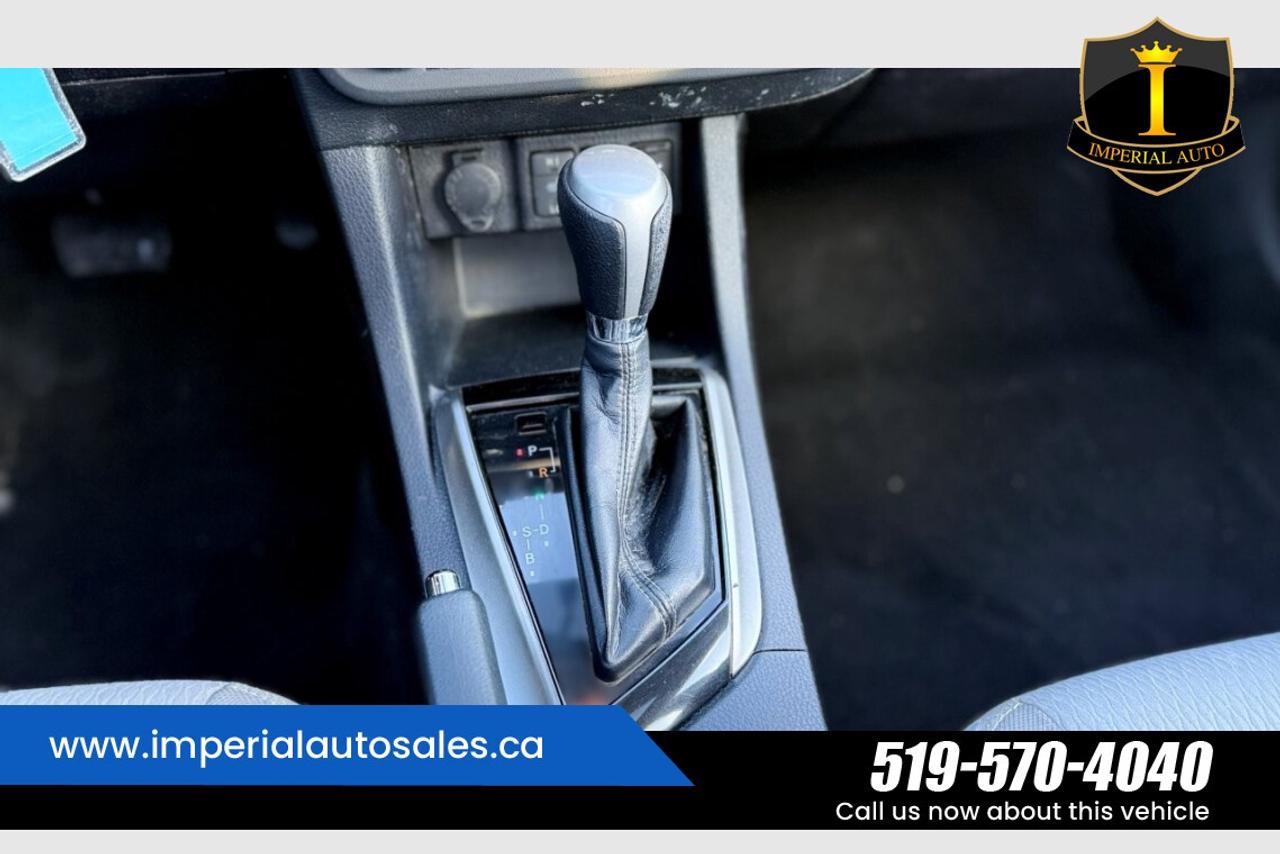 2016 Toyota Corolla LE Photo