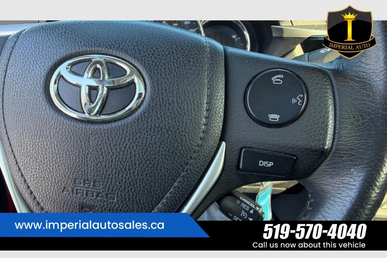 2016 Toyota Corolla LE Photo