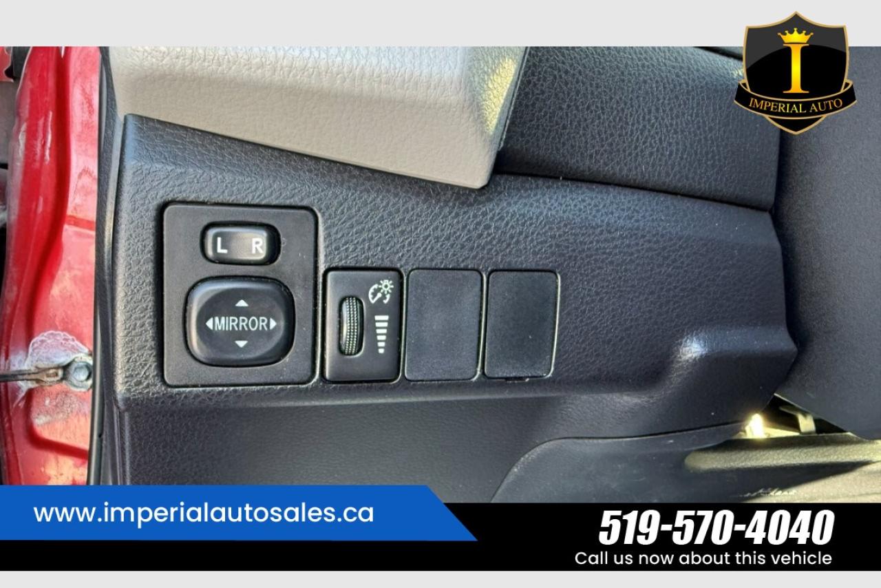 2016 Toyota Corolla LE Photo