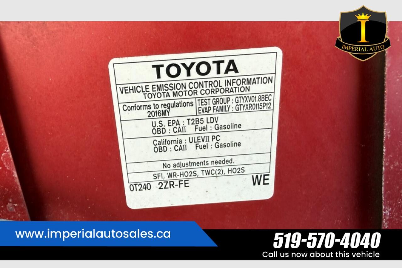 2016 Toyota Corolla LE Photo