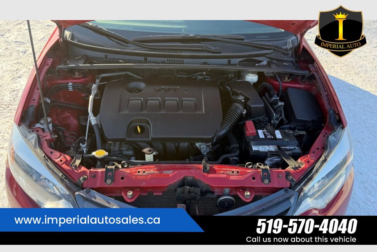 2016 Toyota Corolla LE Photo