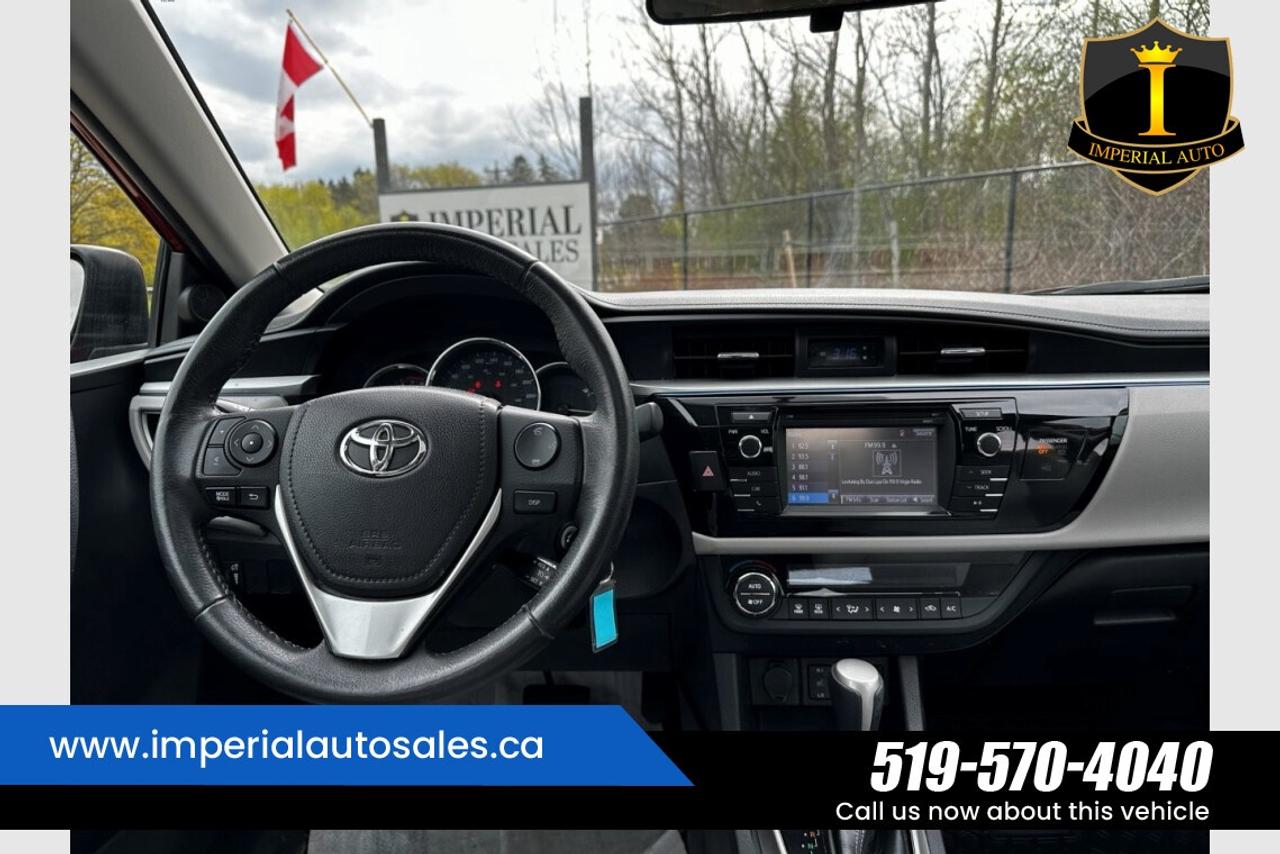 2016 Toyota Corolla LE Photo