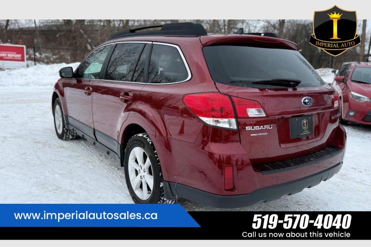 2014 Subaru Outback LIMITED Photo
