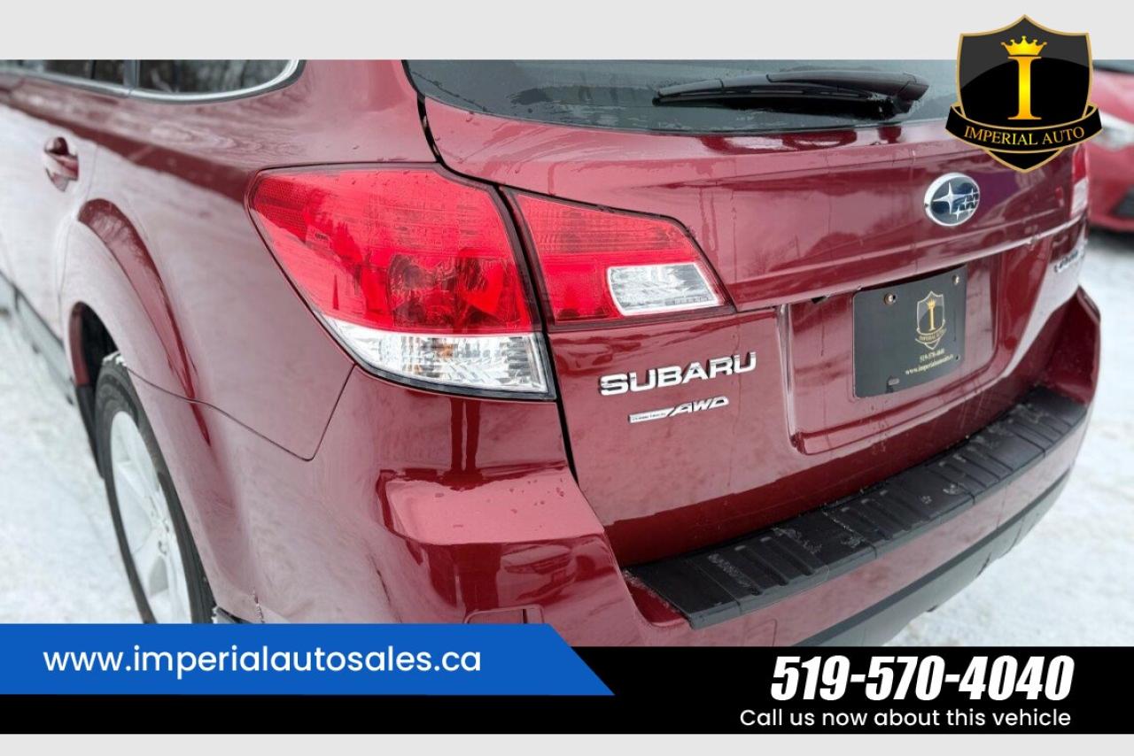 2014 Subaru Outback LIMITED Photo