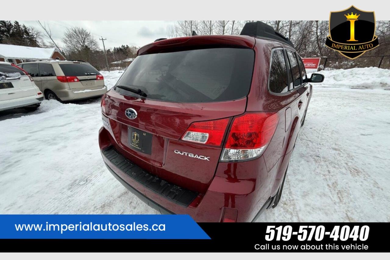 2014 Subaru Outback LIMITED Photo