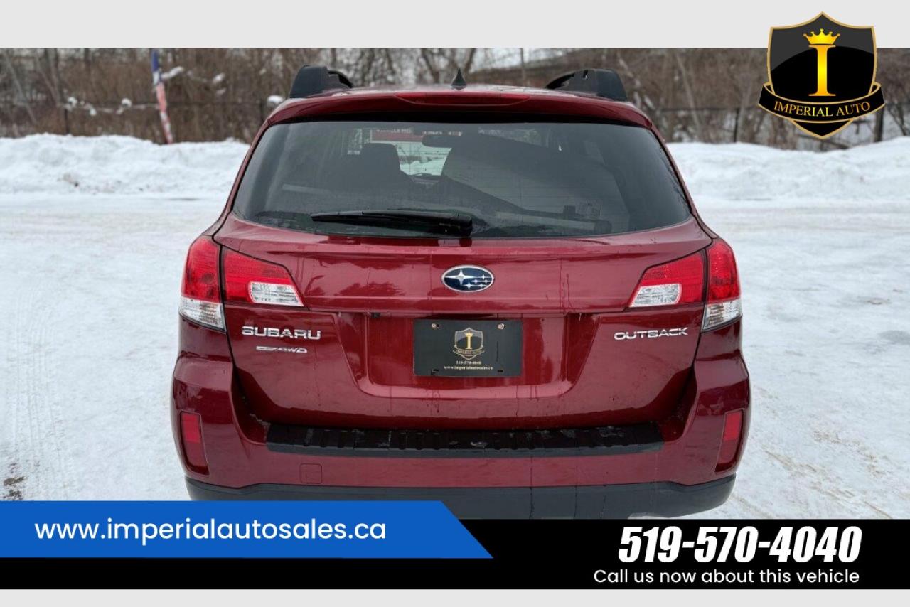 2014 Subaru Outback LIMITED Photo