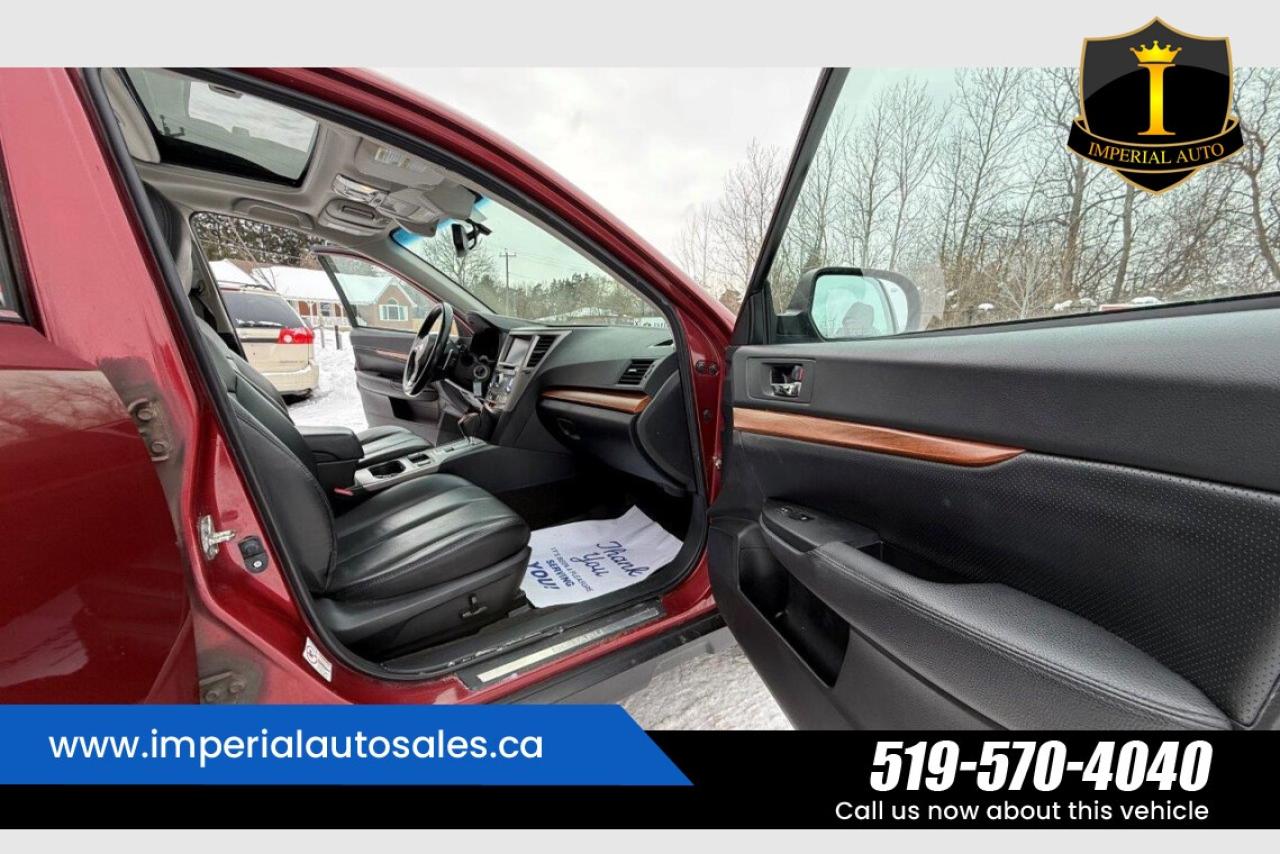 2014 Subaru Outback LIMITED Photo