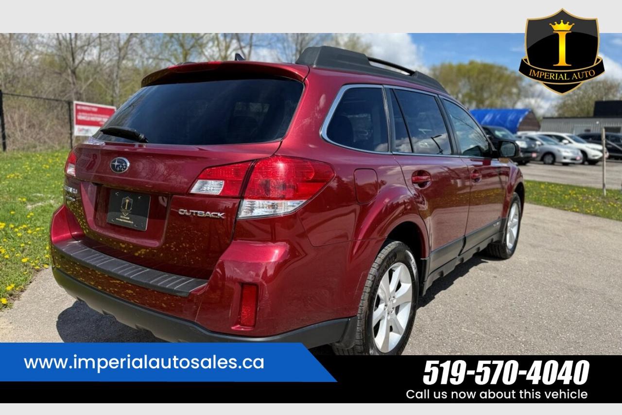 2014 Subaru Outback LIMITED EDITION Photo