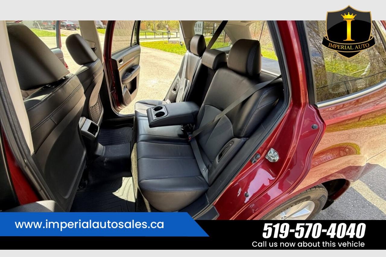 2014 Subaru Outback LIMITED EDITION Photo