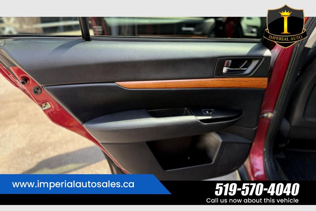 2014 Subaru Outback LIMITED EDITION Photo