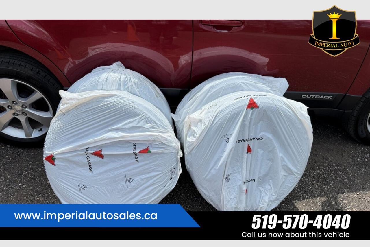 2014 Subaru Outback LIMITED EDITION Photo