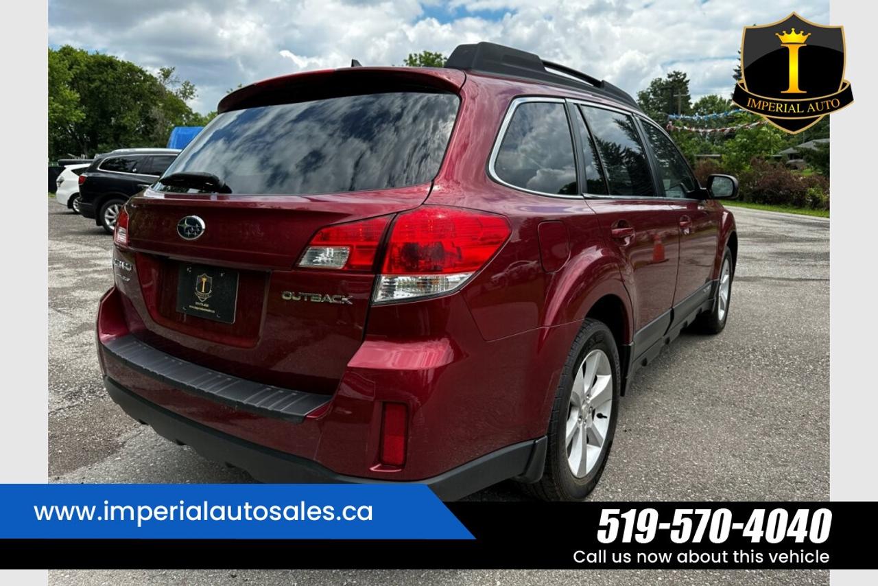 2014 Subaru Outback LIMITED EDITION Photo