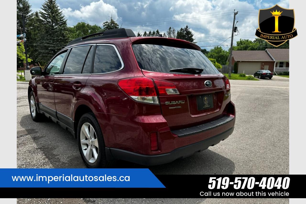 2014 Subaru Outback LIMITED EDITION Photo