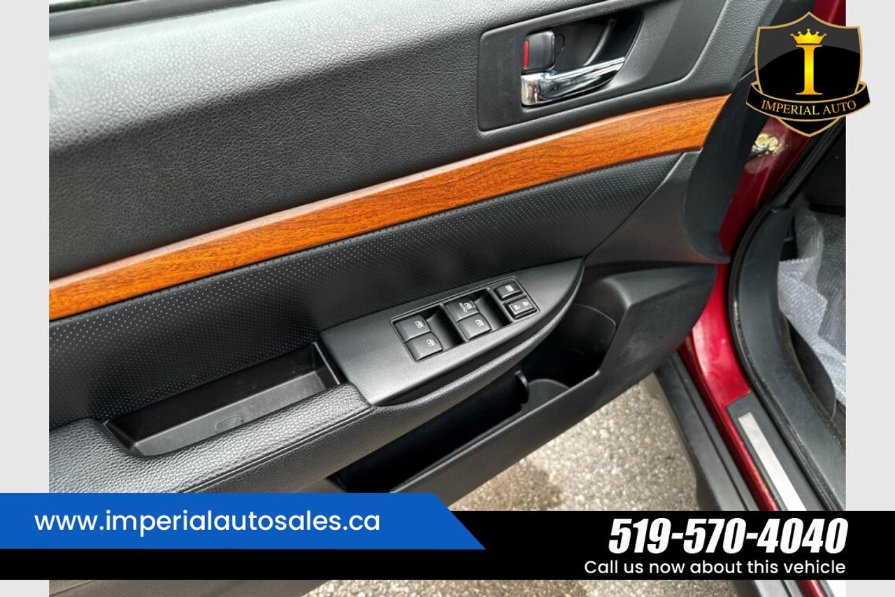 2014 Subaru Outback LIMITED EDITION Photo
