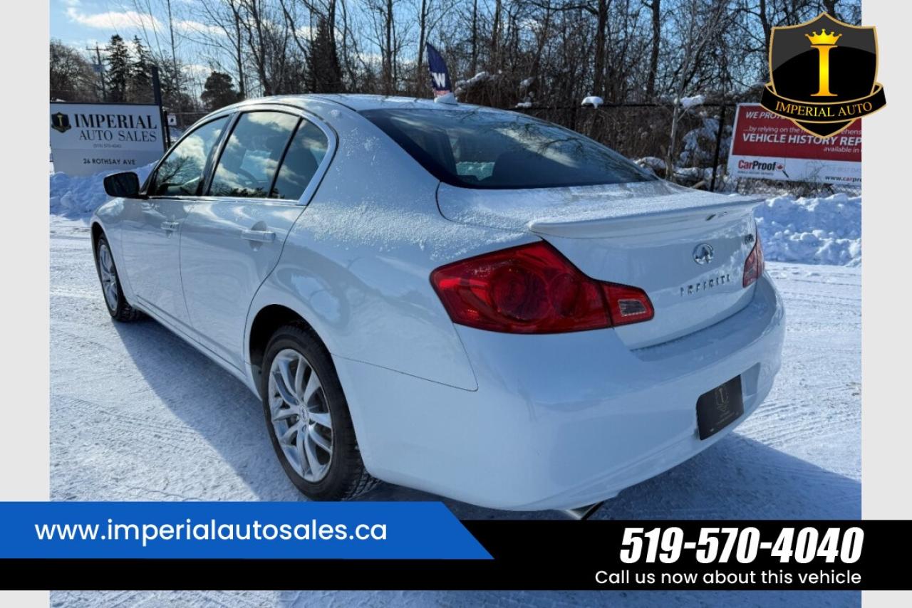 2013 Infiniti G37 X-AWD Photo