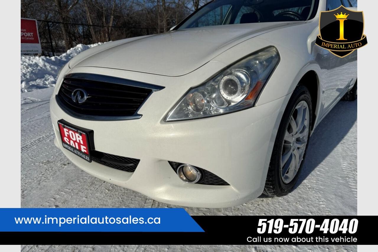 2013 Infiniti G37 X-AWD Photo