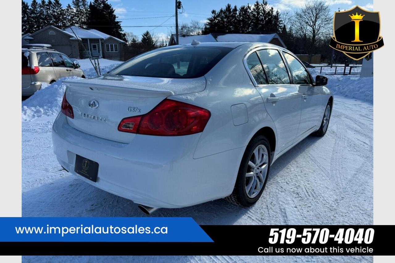 2013 Infiniti G37 X-AWD Photo