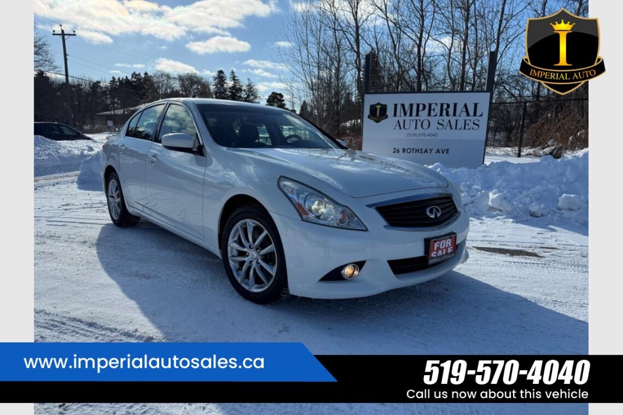 2013 Infiniti G37 X-AWD Photo