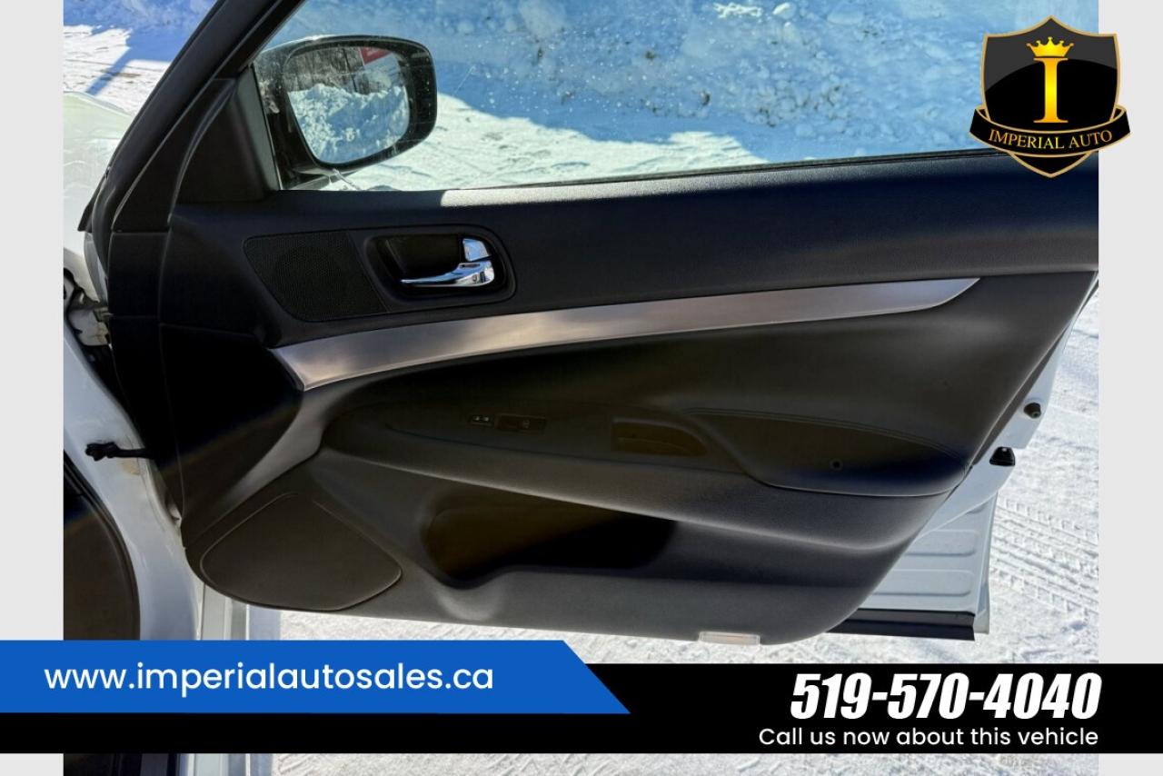 2013 Infiniti G37 X-AWD Photo