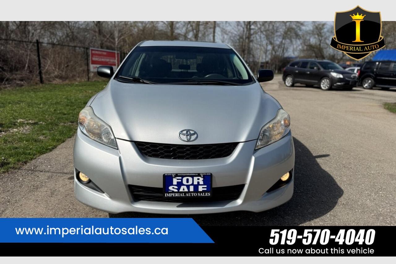2013 Toyota Matrix 1.8L. FWD.SUNROOF Photo