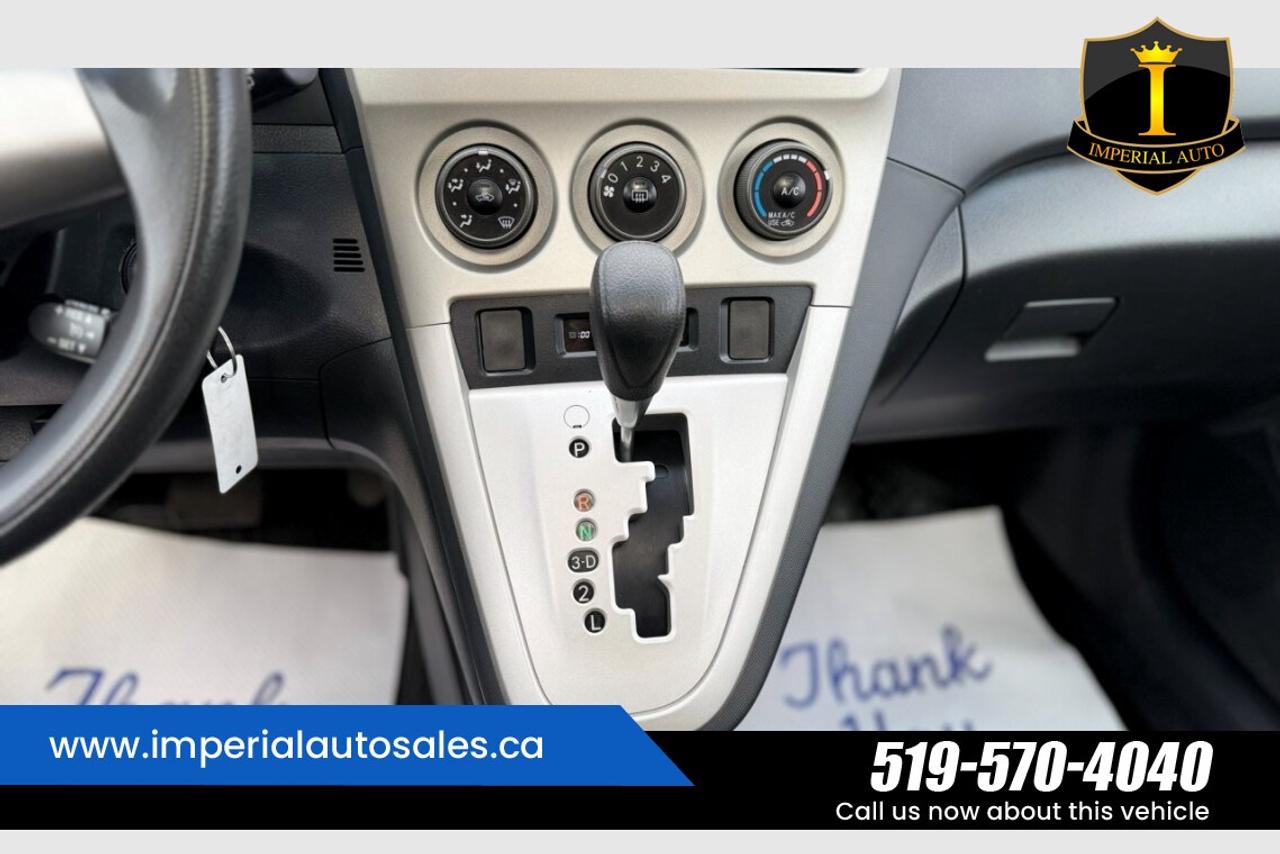 2013 Toyota Matrix 1.8L. FWD.SUNROOF Photo