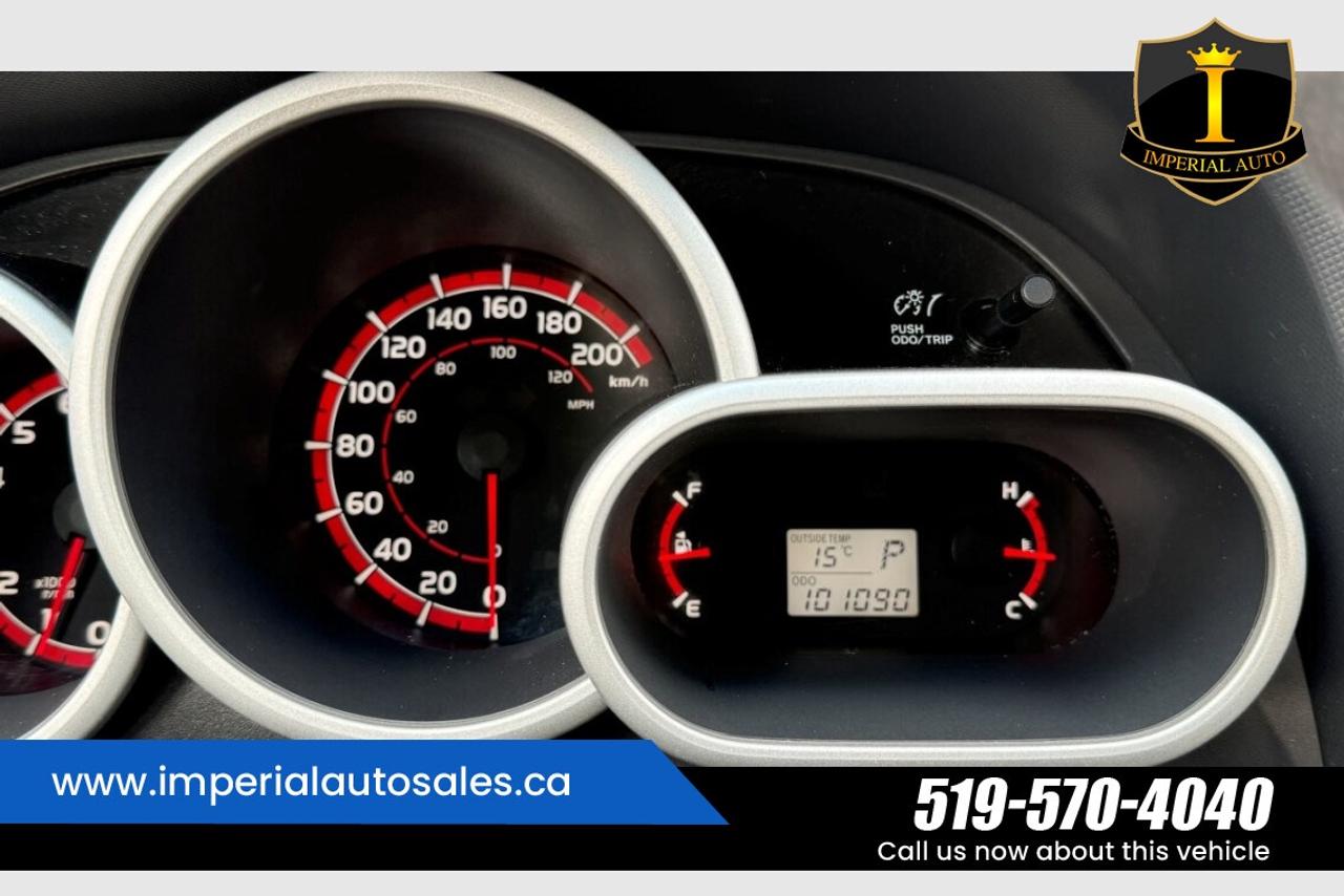 2013 Toyota Matrix 1.8L. FWD.SUNROOF Photo