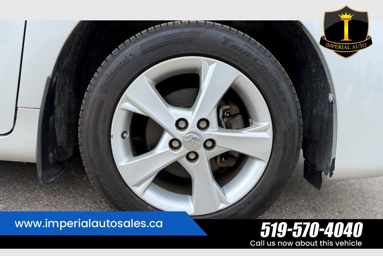 2013 Toyota Matrix 1.8L. FWD.SUNROOF Photo