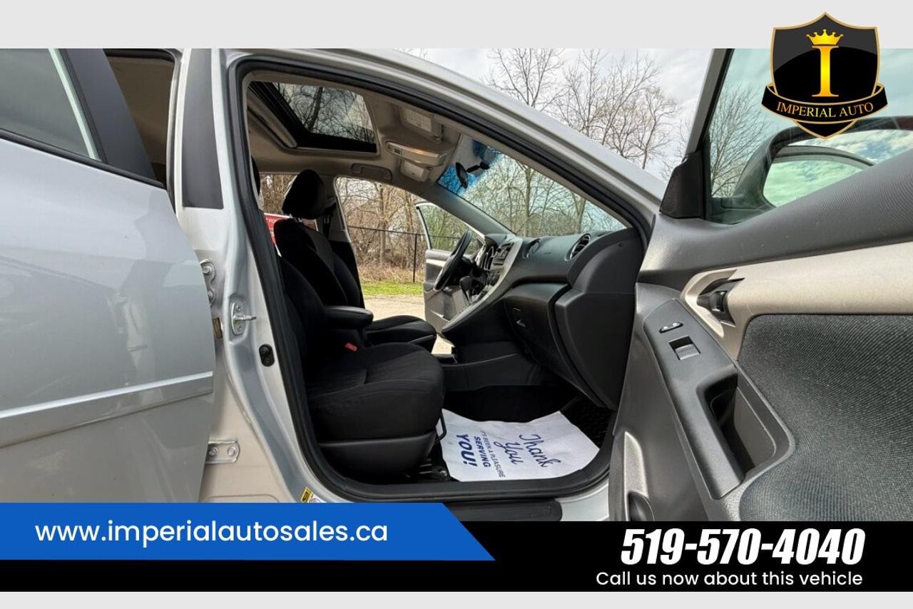 2013 Toyota Matrix 1.8L. FWD.SUNROOF Photo