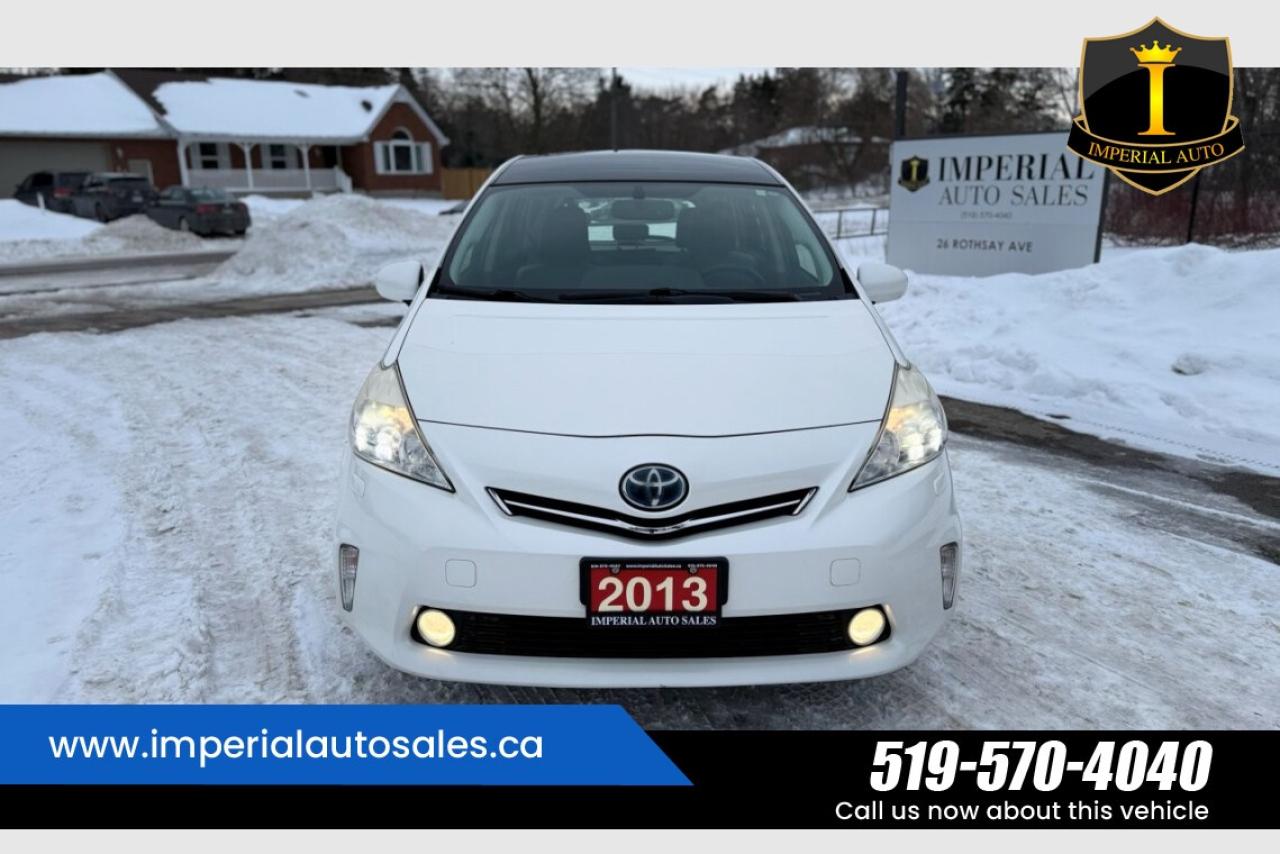 2013 Toyota Prius V Hybrid-Hatchback Photo