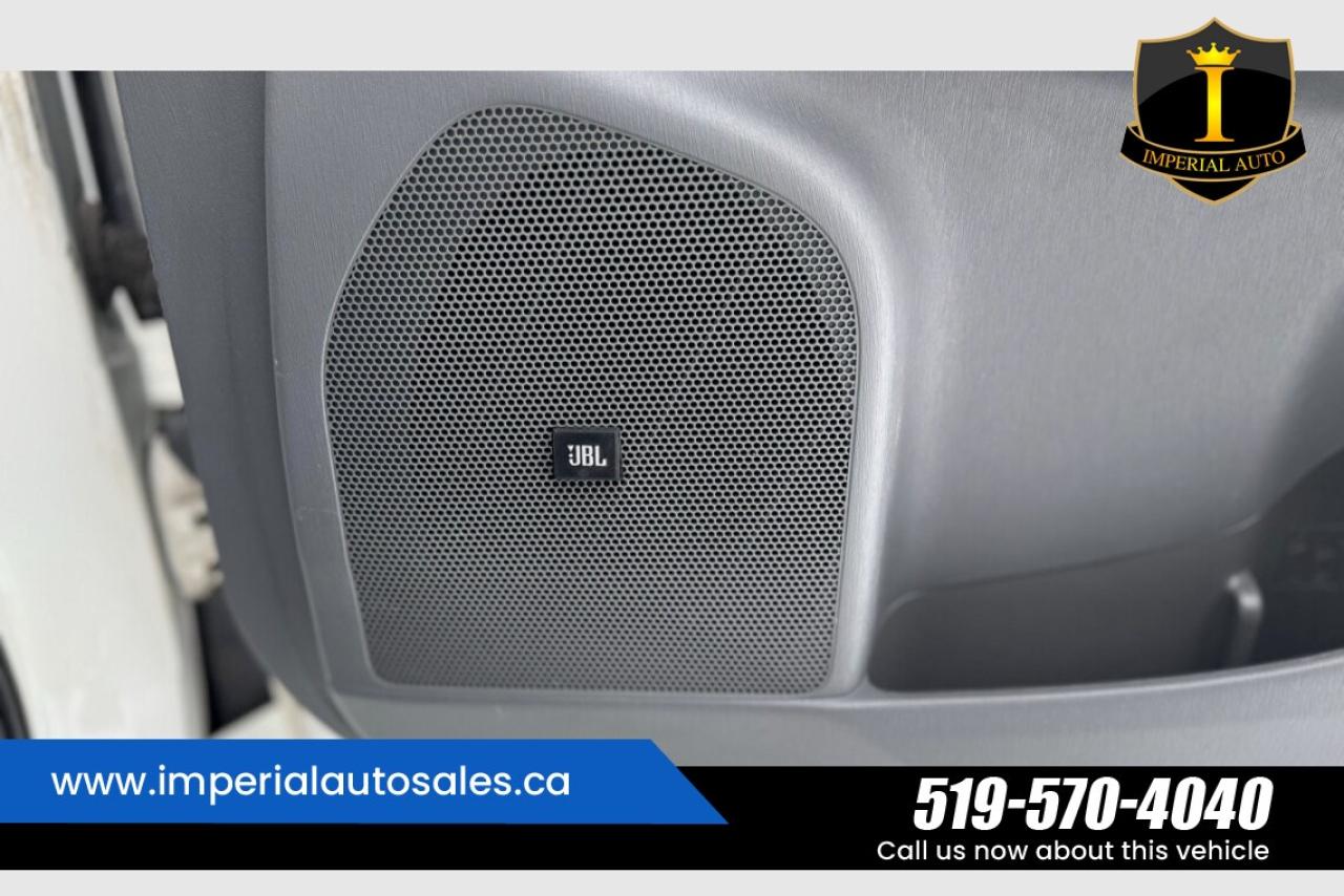 2013 Toyota Prius V Hybrid-Hatchback Photo