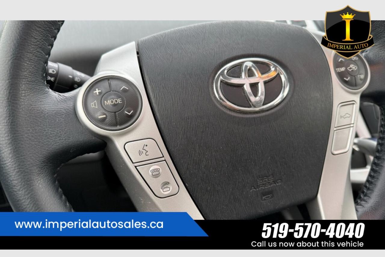 2013 Toyota Prius V Hybrid-Hatchback Photo