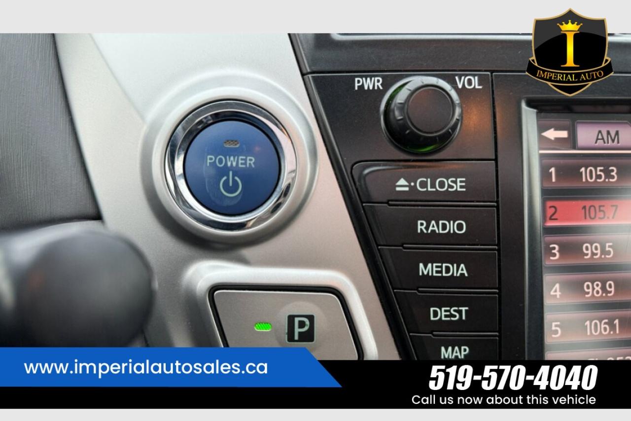 2013 Toyota Prius V Hybrid-Hatchback Photo