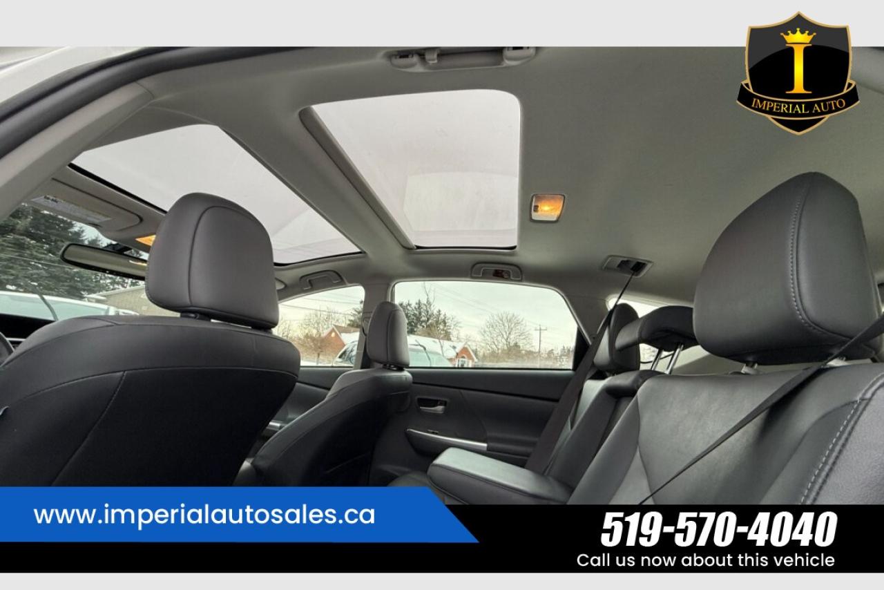 2013 Toyota Prius V Hybrid-Hatchback Photo